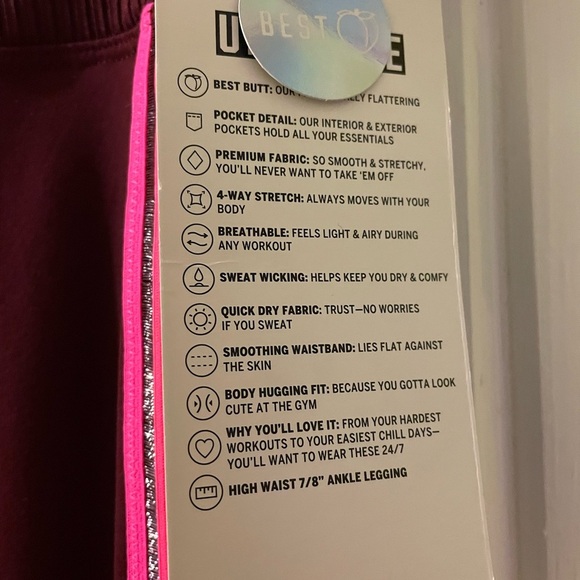 VS PINK ultimate leggings-medium **NWT** - Picture 3 of 9